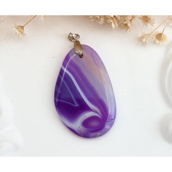 Purple Agate Sliced Smooth Crystal Freeform Silver T Teardrop Vintage Pendant - Picture 1 of 10
